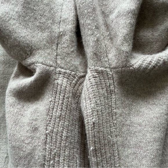 Pendleton Open Front Cardigan with Pockets - Picture 9 of 12